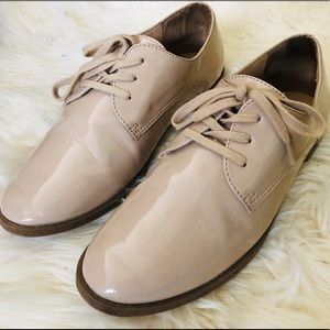 Cream Shoes Size 8